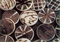 Tagua buttons